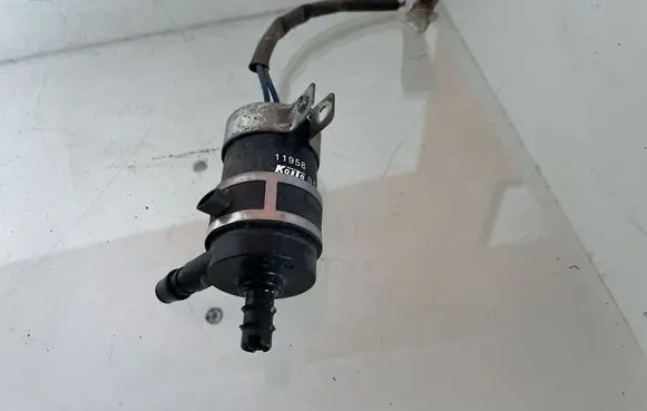 Subaru Forester SH Headlight washer pump 11958