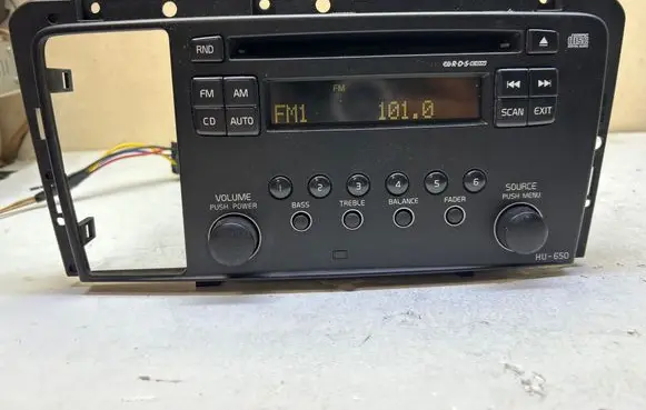 Volvo V70 Radio/CD/DVD/GPS head unit 307458121 51677667