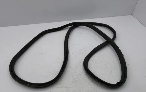 Seat Ibiza V (KJ) Trunk rubber seal (body) 