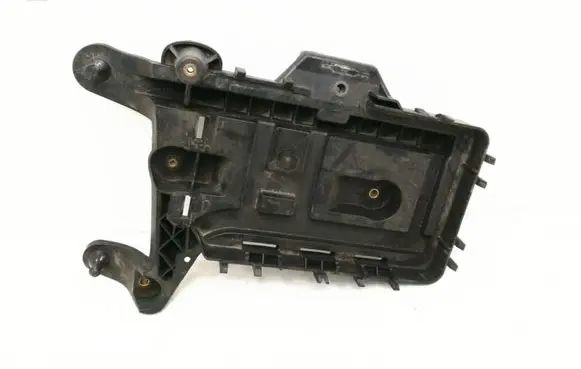 Volkswagen PASSAT B6 Battery tray 1K0915333C