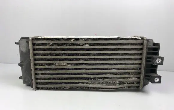 Citroen C4 II Intercooler radiator 9800291280