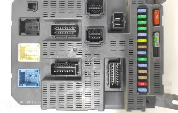 Peugeot 307 Comfort/convenience module 9663798180