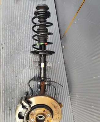 Dacia Sandero III Front wheel hub spindle knuckle SANDEROIIIZWROTNIC