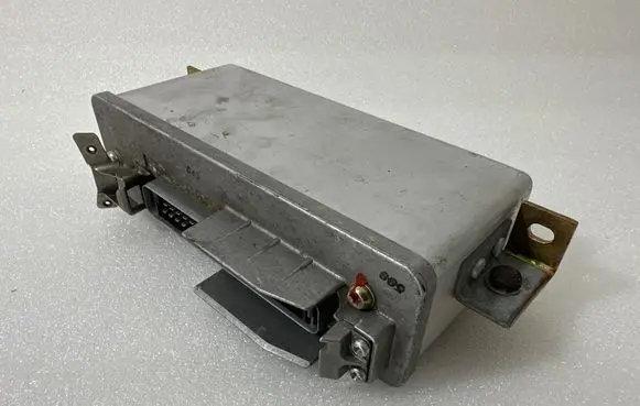 Audi 80 90 S2 B4 ABS control unit/module 0265100037 443907379C 8476934