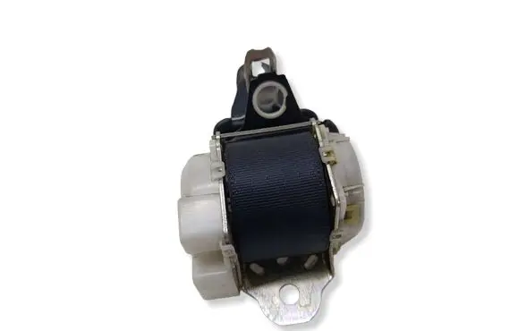 Peugeot 107 Rear seatbelt H073811