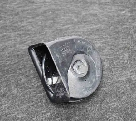 Citroen C4 II Picasso Horn signal 9676258880