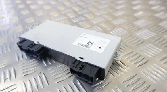 BMW 5 F10 F11 CAS control unit/module 9282118
