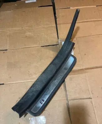Toyota Avensis T250 Rear sill trim cover 6791805040