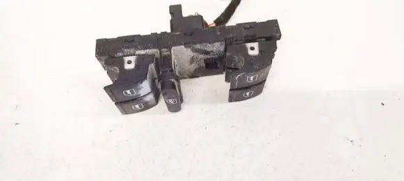 Volkswagen Golf Plus Electric window control switch 1K4959857B
