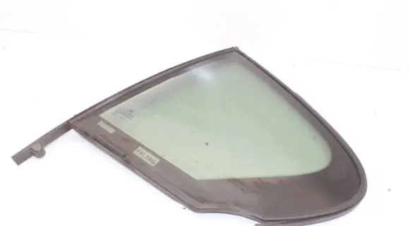 BMW 7 F01 F02 F03 F04 Rear side window 7177655