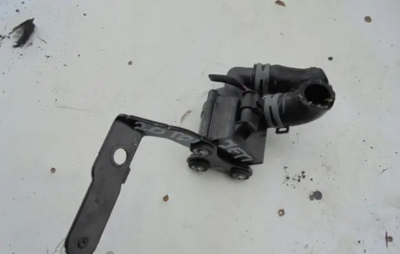 Skoda Yeti (5L) Electric auxiliary coolant/water pump 7E0965561F