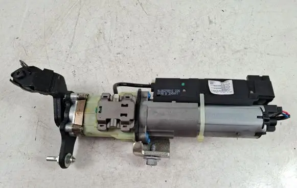 Audi Q7 4L Tailgate/trunk/boot lift motor 4L0827851E