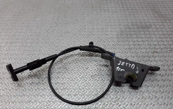 Volkswagen Jetta VI Seat back rest lock catch 