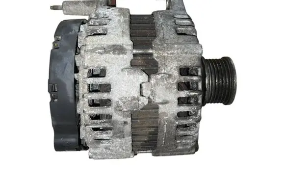Audi A6 S6 C6 4F Generator/alternator 03G903016L 0121715077 14V180A