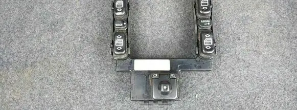 Mercedes-Benz E W210 Electric window control switch A2108214151