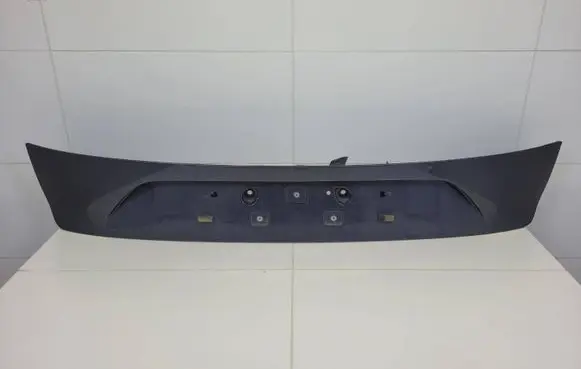 Alfa Romeo Stelvio Tailgate trim 156117304