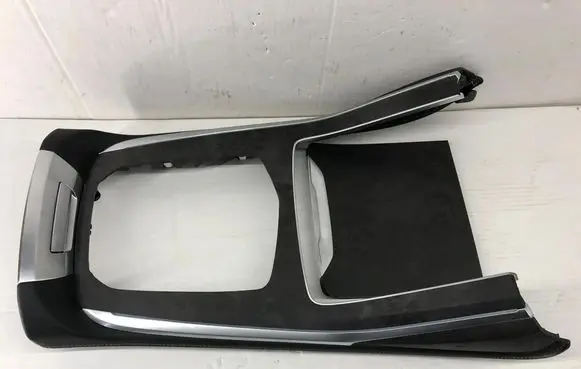 BMW X7 G07 Gear shifter surround trim plastic 