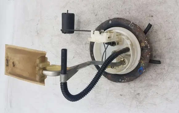 Toyota Avensis T250 Fuel level sensor NOCODE
