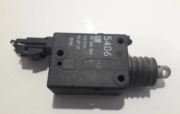 Opel Astra G Central locking motor 90460062 1101215