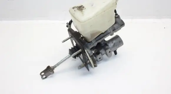 Lexus GS 300 350 430 450H Master brake cylinder 13811010400