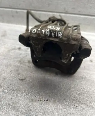 Skoda Octavia Mk2 (1Z) Rear brake caliper
