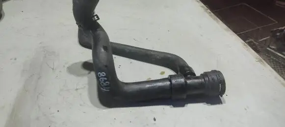 Volkswagen PASSAT B5 Engine coolant pipe/hose 8D0121055F