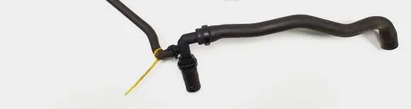 Renault Twingo III Engine coolant pipe/hose 924108359R