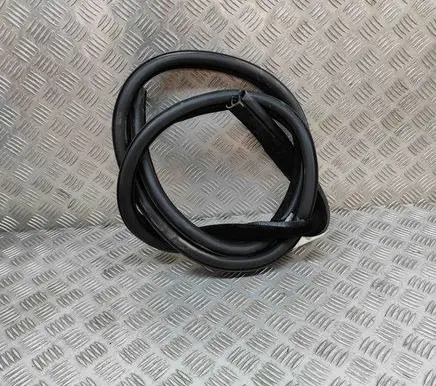 Rubber seal rear door