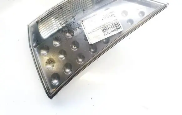 Mitsubishi Outlander Tailgate rear/tail lights