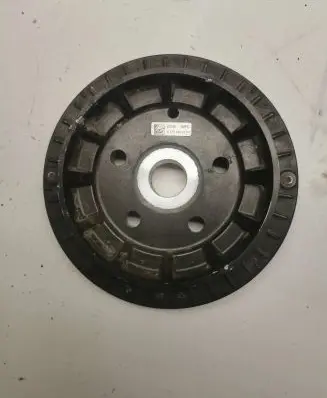 Mercedes-Benz C AMG W205 Crankshaft gear A1770300103