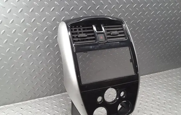 Nissan Note (E12) Climate control/heater control trim 682609KK0A 682U19KK0A 83352040135