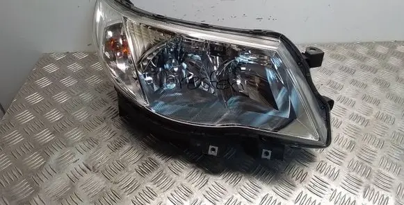 Subaru Forester SH Headlight/headlamp