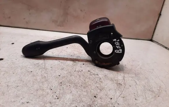 Volkswagen PASSAT B4 Indicator stalk 88S97