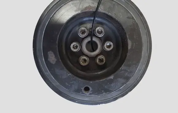 Audi A6 S6 C6 4F Crankshaft pulley 06F105243H