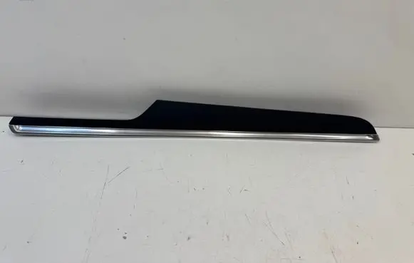 Porsche Macan (95B) Other rear door trim element 95B867061
