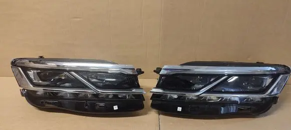 Volkswagen Touareg III Headlight/headlamp 761941081 , 761941082