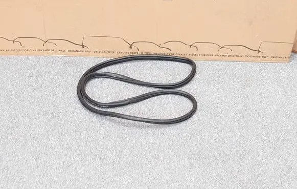 Mini One - Cooper F56 F55 Front door rubber seal 7322511