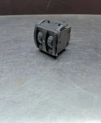 Renault Scenic II - Grand scenic II Headlight level height control switch 8200121805B