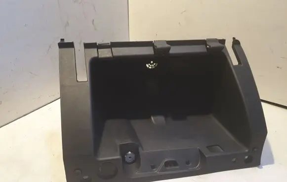 Ford Focus Glove box 4M51A06044