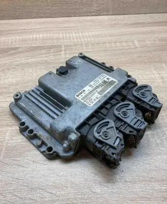 Citroen C5 Engine control unit/module ECU 9656974780 0281011561