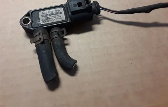 Skoda Superb B6 (3T) Exhaust gas pressure sensor 076906051A 20DPS09002 05190104