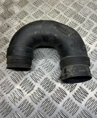 Volkswagen PASSAT B6 Air intake hose/pipe 1K0129618AT