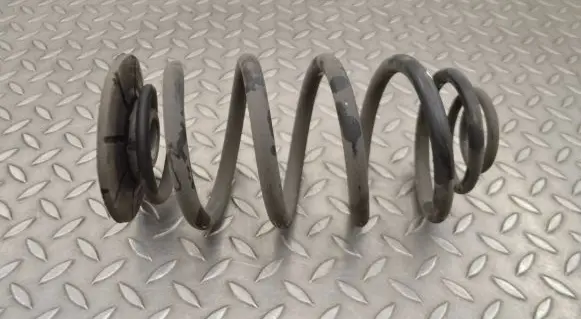 Opel Astra J Rear coil spring