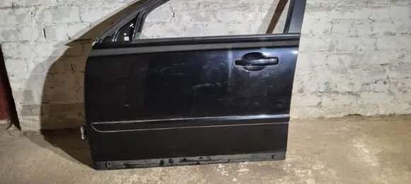 Volvo S40 Front door
