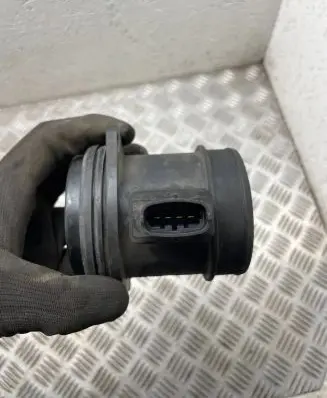 Volvo S80 Mass air flow meter 0281002730