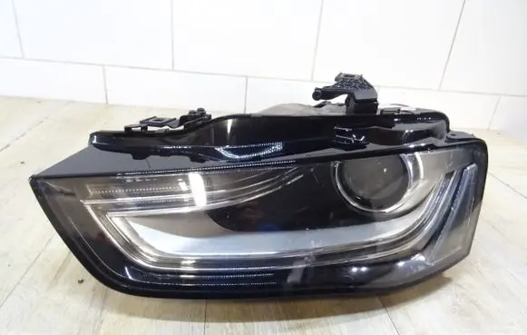 Audi A4 S4 B8 8K Headlight/headlamp 8K0941005C