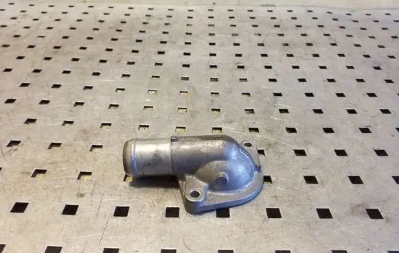 Thermostat/thermostat housing