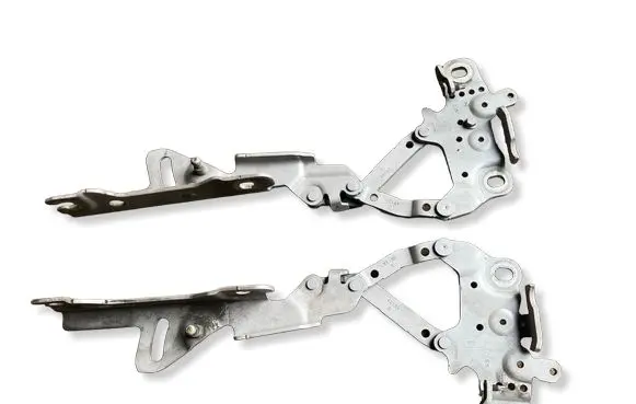 BMW 4 F32 F33 Engine bonnet/hood hinges 7336700 7336699