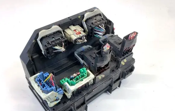 Dodge Journey Fuse box set 04692299AE
