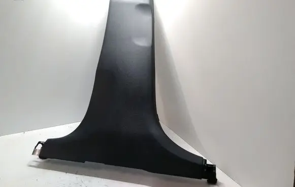 (B) pillar trim (bottom)
